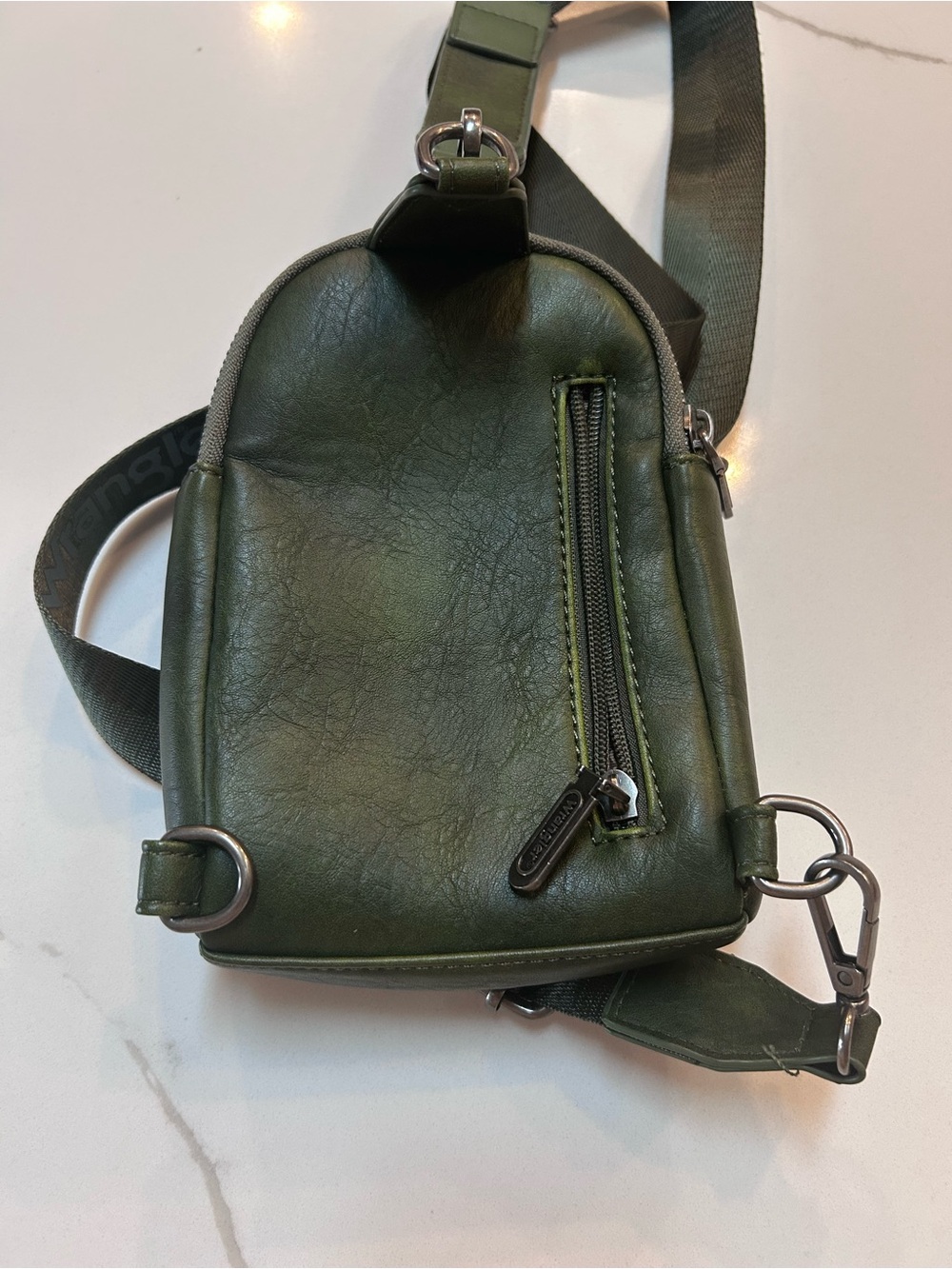 Wrangler Green Crossbody Sling Bag - Picture 3 of 7
